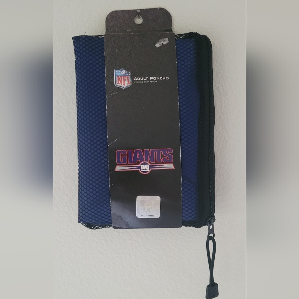 NFL Adult Poncho NY Giants By Totes